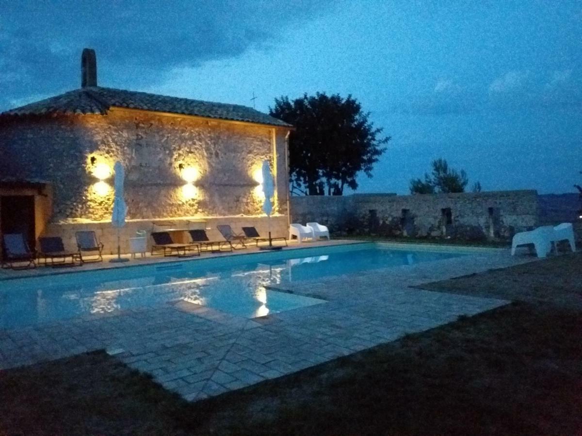 Gibbesi Country Farm Piccolo Cottage Naro Екстериор снимка