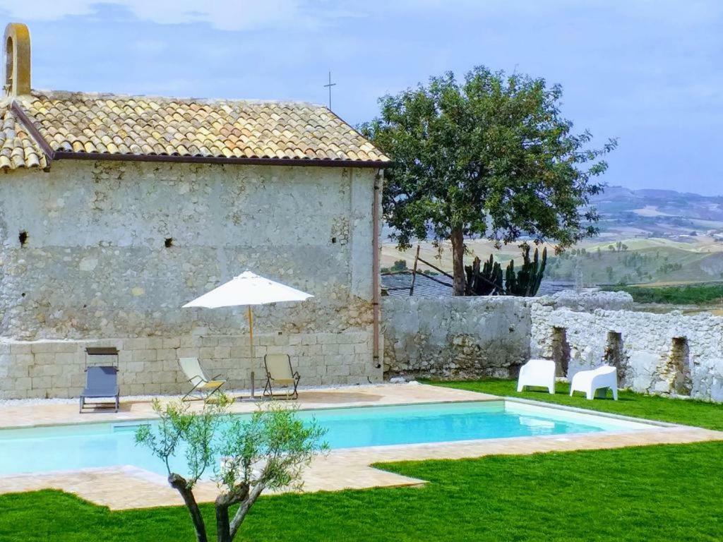 Gibbesi Country Farm Piccolo Cottage Naro Екстериор снимка